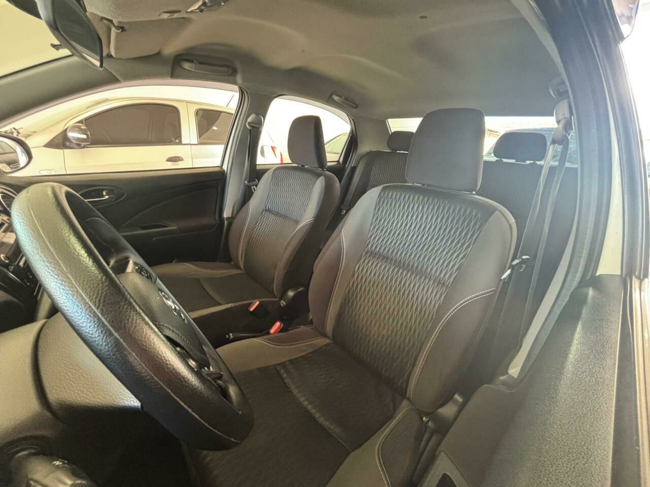 Imagem do veículo  TOYOTA ETIOS XS 1.5